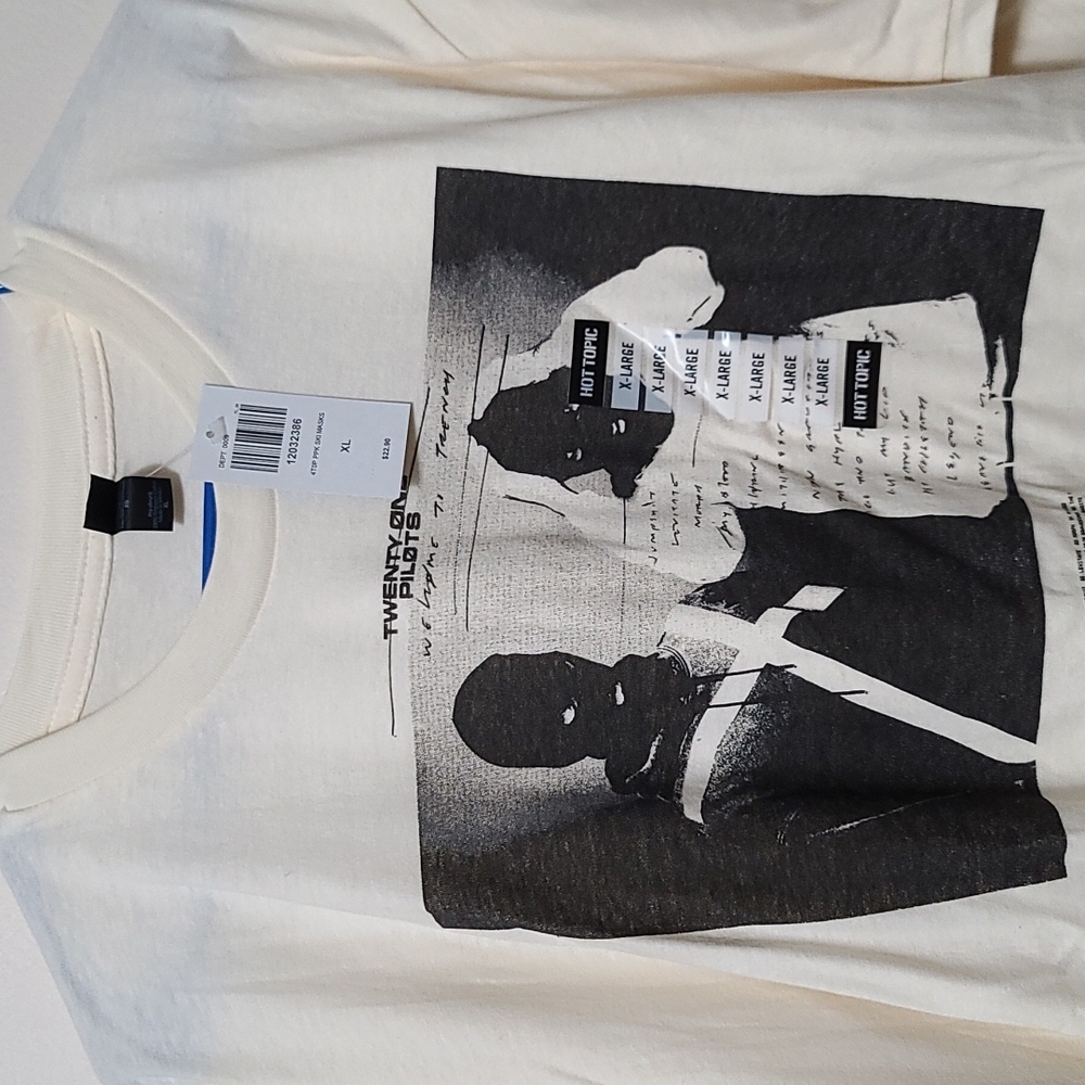Twenty One Pilots Shirt - NEW - XL